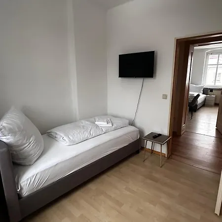 2-zi-wohnung Und Parkplatz Fuer Geschaeftsreisende * Rudersdorf