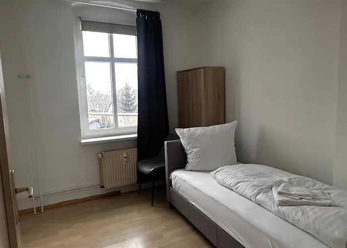 2-zi-wohnung Und Parkplatz Für Geschäftsreisende * Rudersdorf