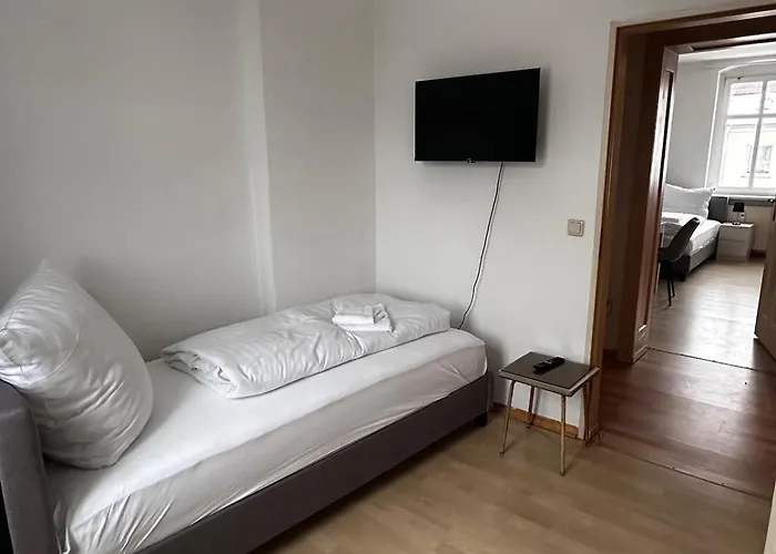 2-zi-wohnung Und Parkplatz Für Geschäftsreisende * Rüdersdorf bei Berlin